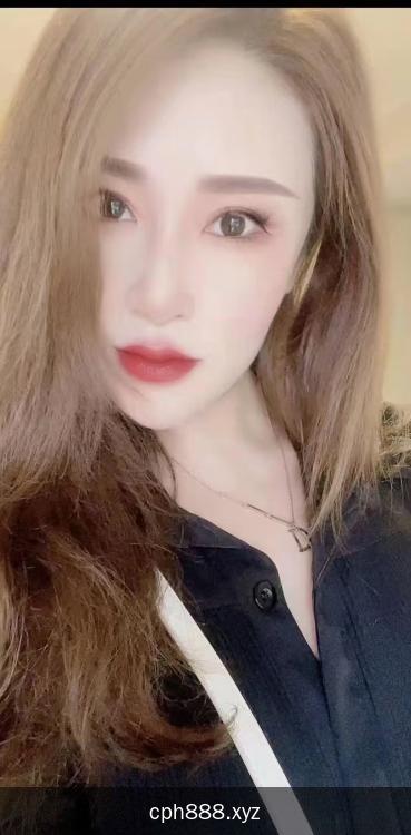 靓丽身材小烧妇