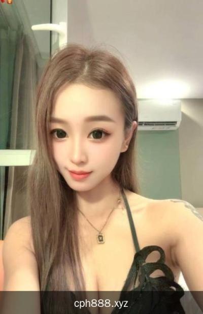 成华纯御甜妹