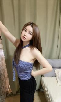 后入包臀裙小姨子