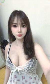 集美区大乳依依