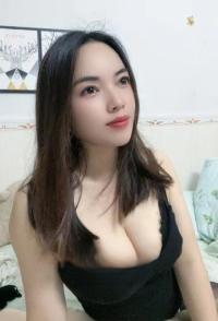 新上的颜值过硬的妹妹